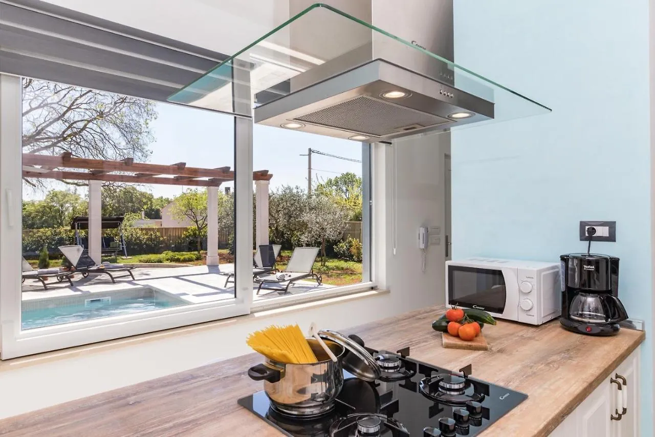 Villa Sunny Home Galizana 0*,